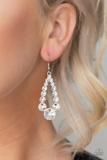 Paparazzi Here GLOWS Nothing White Earring Bling Rhinestone