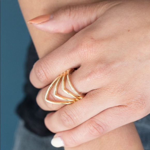 Paparazzi Accessories The Main Point Gold Ring Stretch