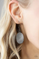 Industrial Wave Black Gunmetal Necklace Paparazzi Accessories